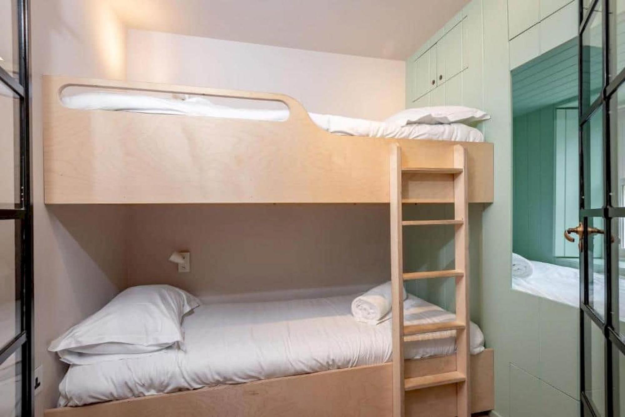 Holiday home The Cupboard - *